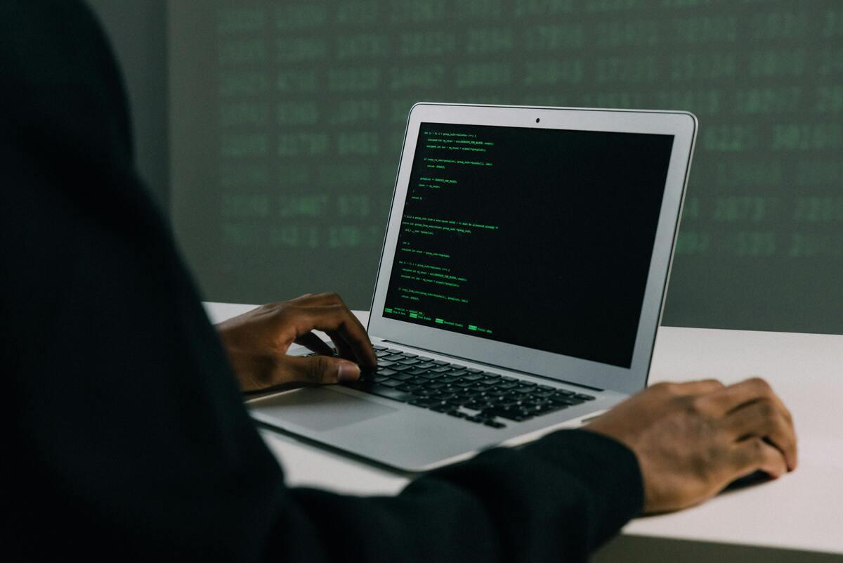 Neverhack acquiert Expert Line