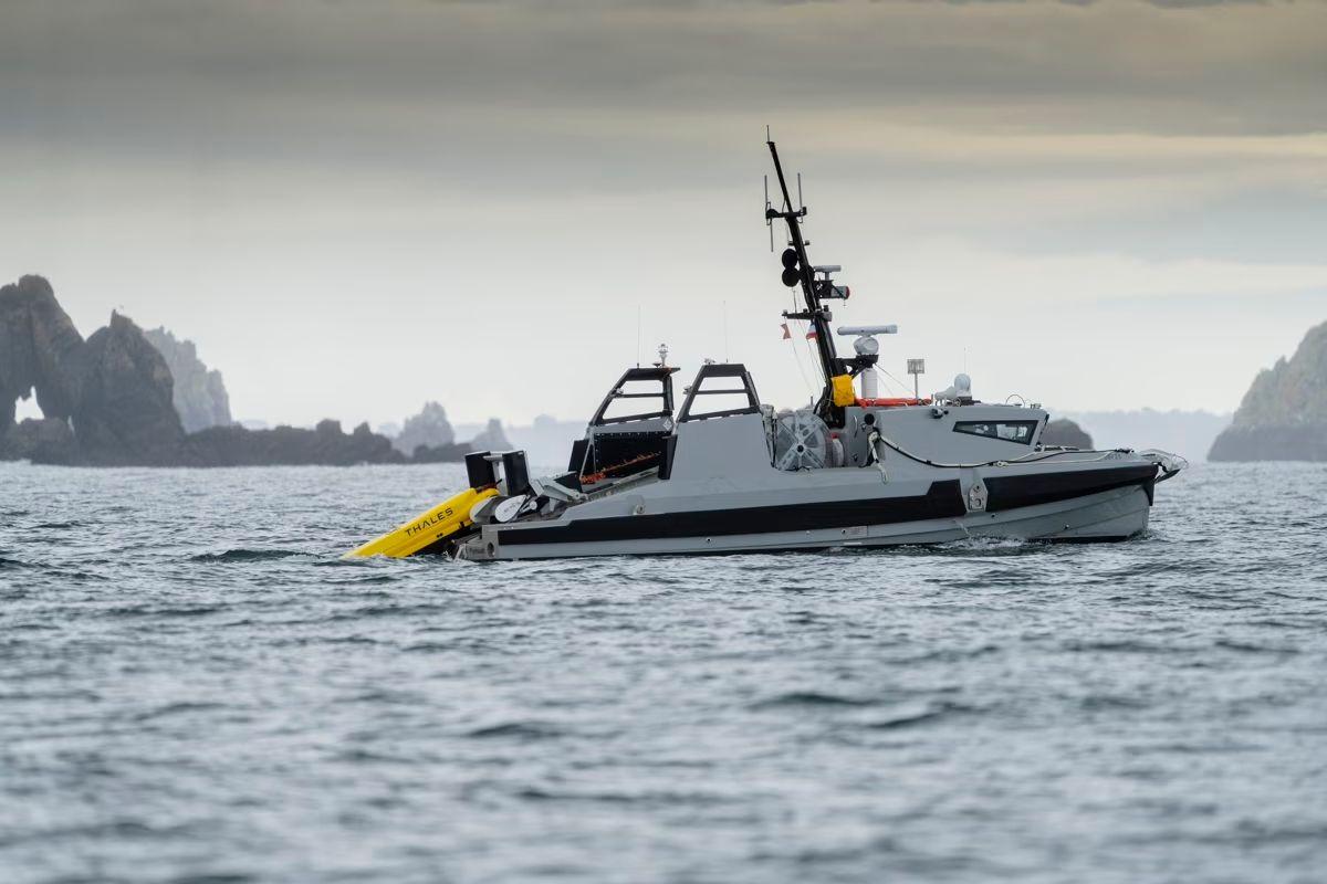 Thales livre un premier système de drones contre les mines à la Marine Nationale