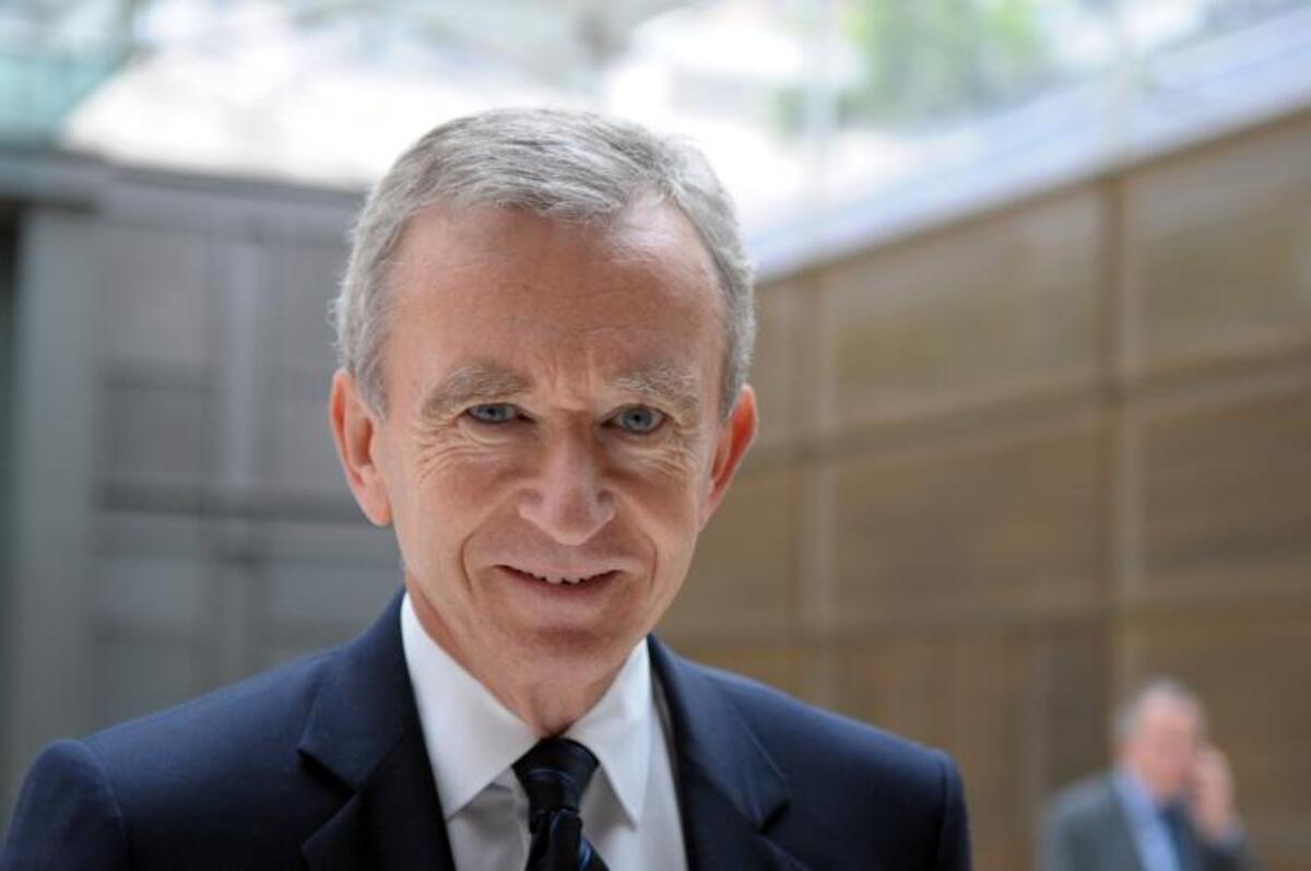 Bernard Arnault renforce son empire médiatique avec le rachat de L'Opinion et L'Agefi