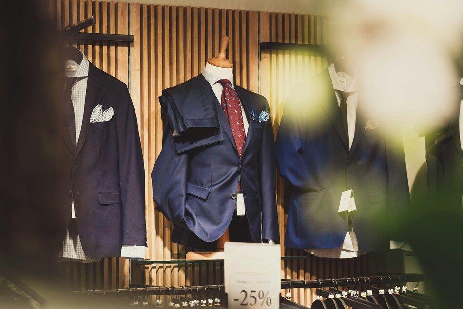 Intégrer un réseau de franchise : avantages et inconvénients