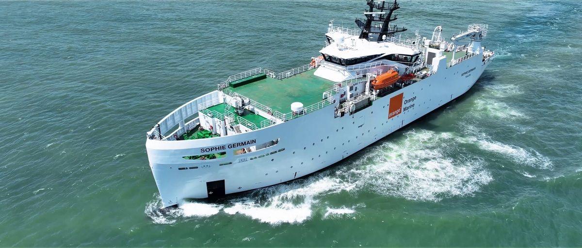 Le Sophie Germain, le navire câblier d’Orange Marine, en mission dans l’Atlantique Nord