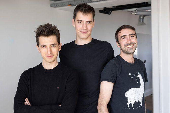 Mistral AI lève 105 millions auprès de grands noms de la Tech pour concurrencer OpenAI et Microsoft dans la création d’intelligences artificielles