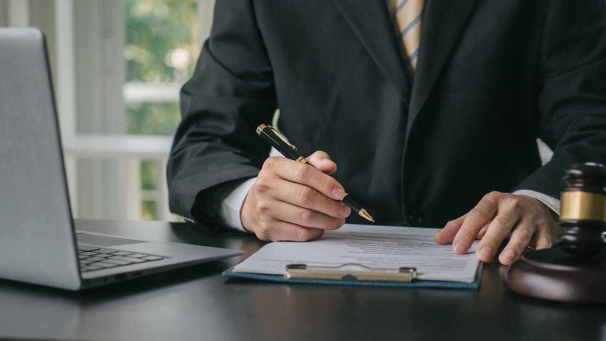 Combien coûte le dépôt des actes ? – Pôle Sociétés