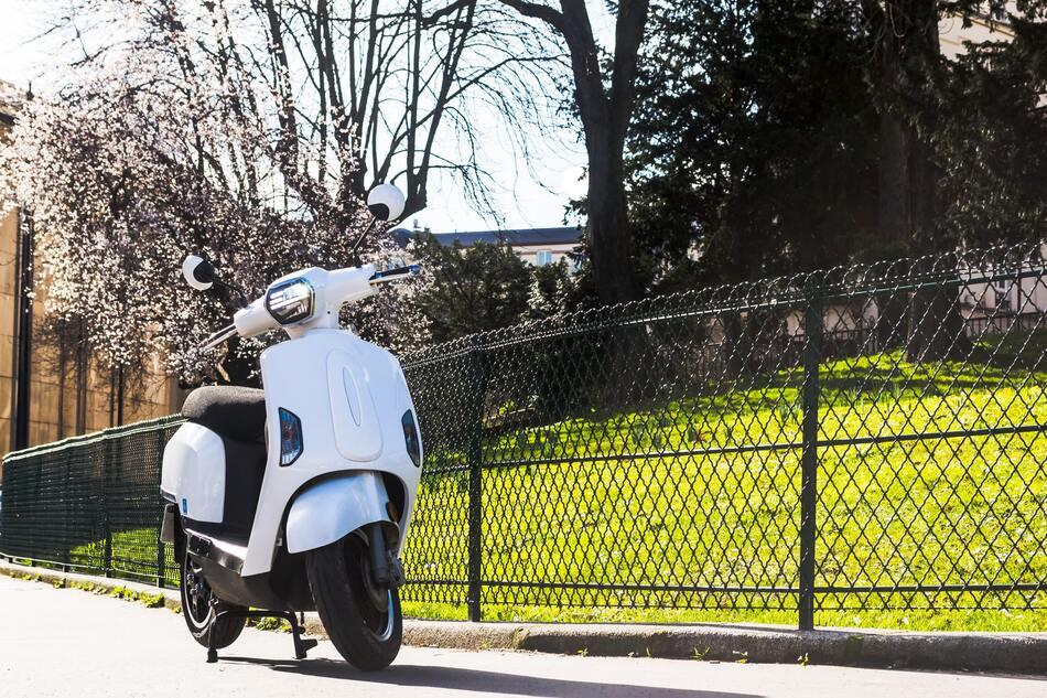 Mob-ion : les scooters électriques made in France qui révolutionnent la mobilité durable