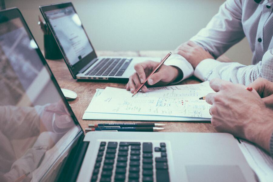 Les 10 erreurs à éviter absolument lors de la préparation de votre dossier de financement d’entreprise