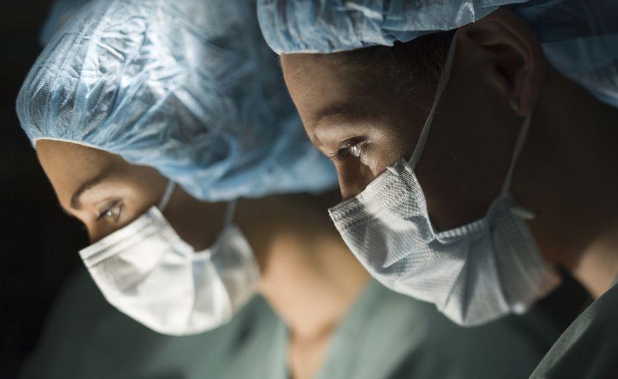 Le laboratoire Aguettant accélère en Auvergne-Rhône-Alpes