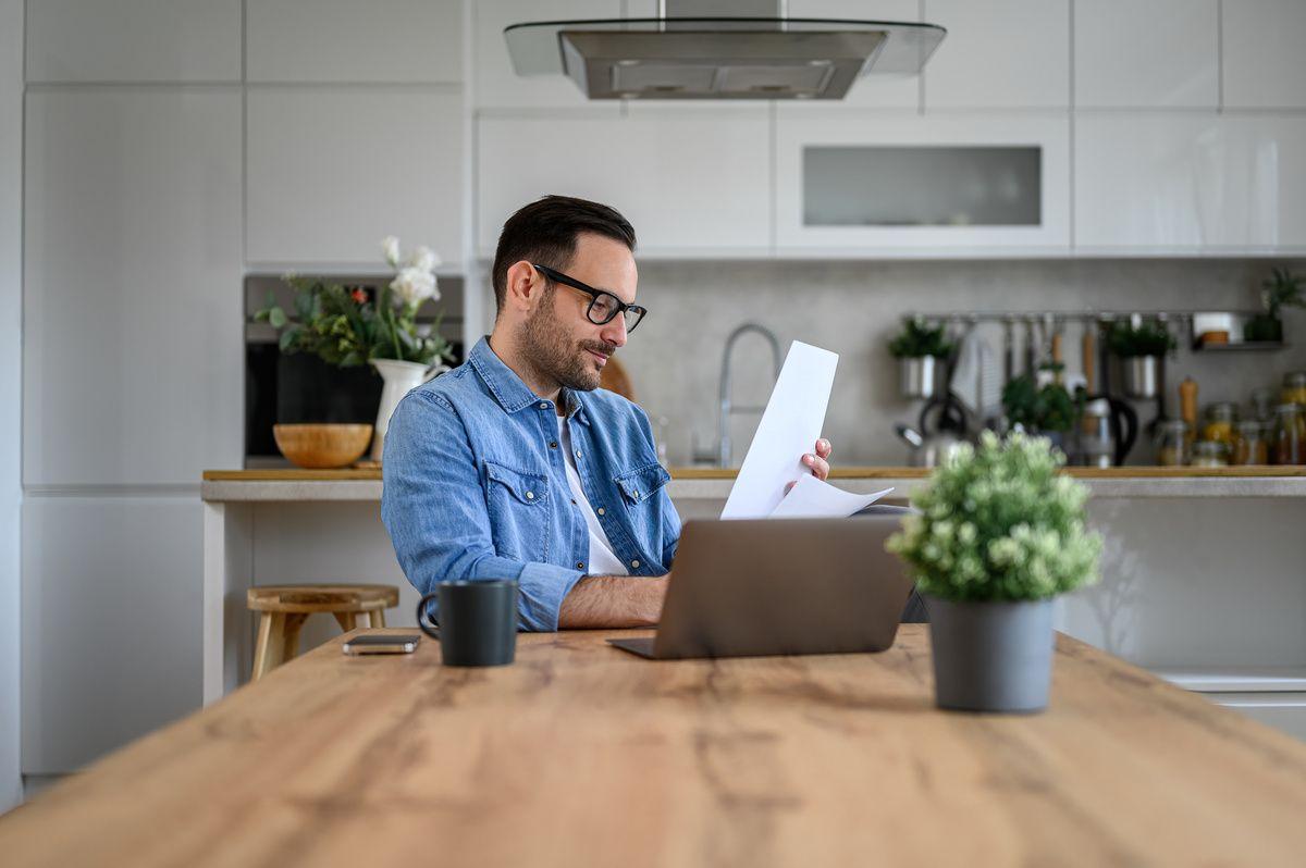 Accessoires de salaire : cadre et définition