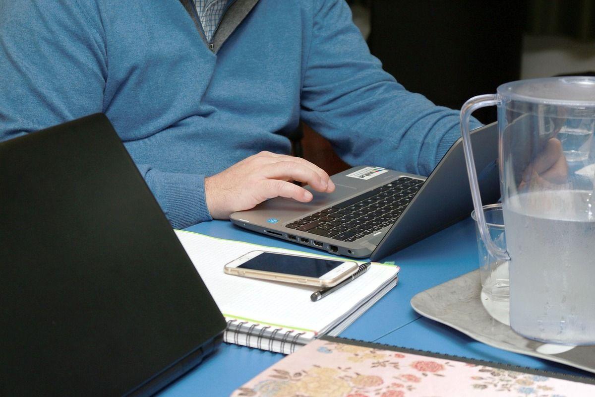 SASU ou micro-entreprise : quel statut choisir en 2025 ?