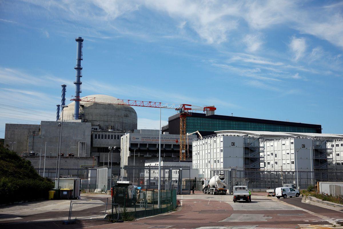 Nucléaire : le premier lancement de l'EPR de Flamanville