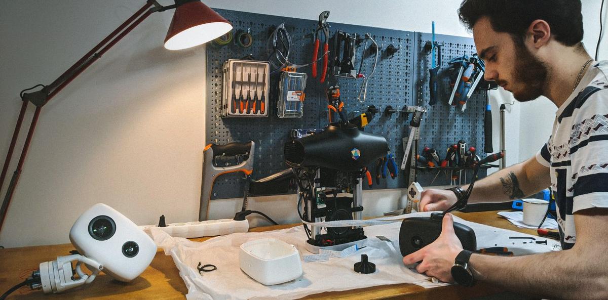 Pour accélérer le développement de son robot, Pollen Robotics lève 2,4 millions d’euros