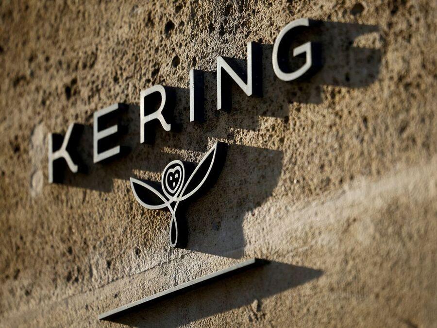 Kering fait l’acquisition de 30 % du capital de Valentino