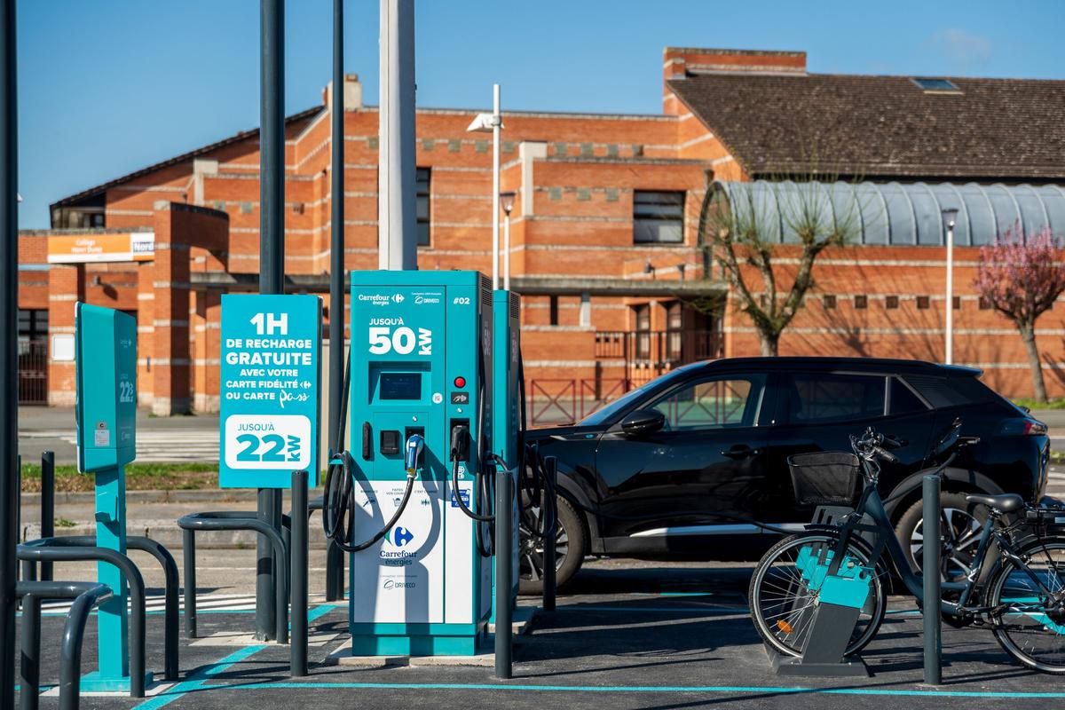 Recharge de véhicules électriques : Driveco annonce une levée de fonds record de 250 M€